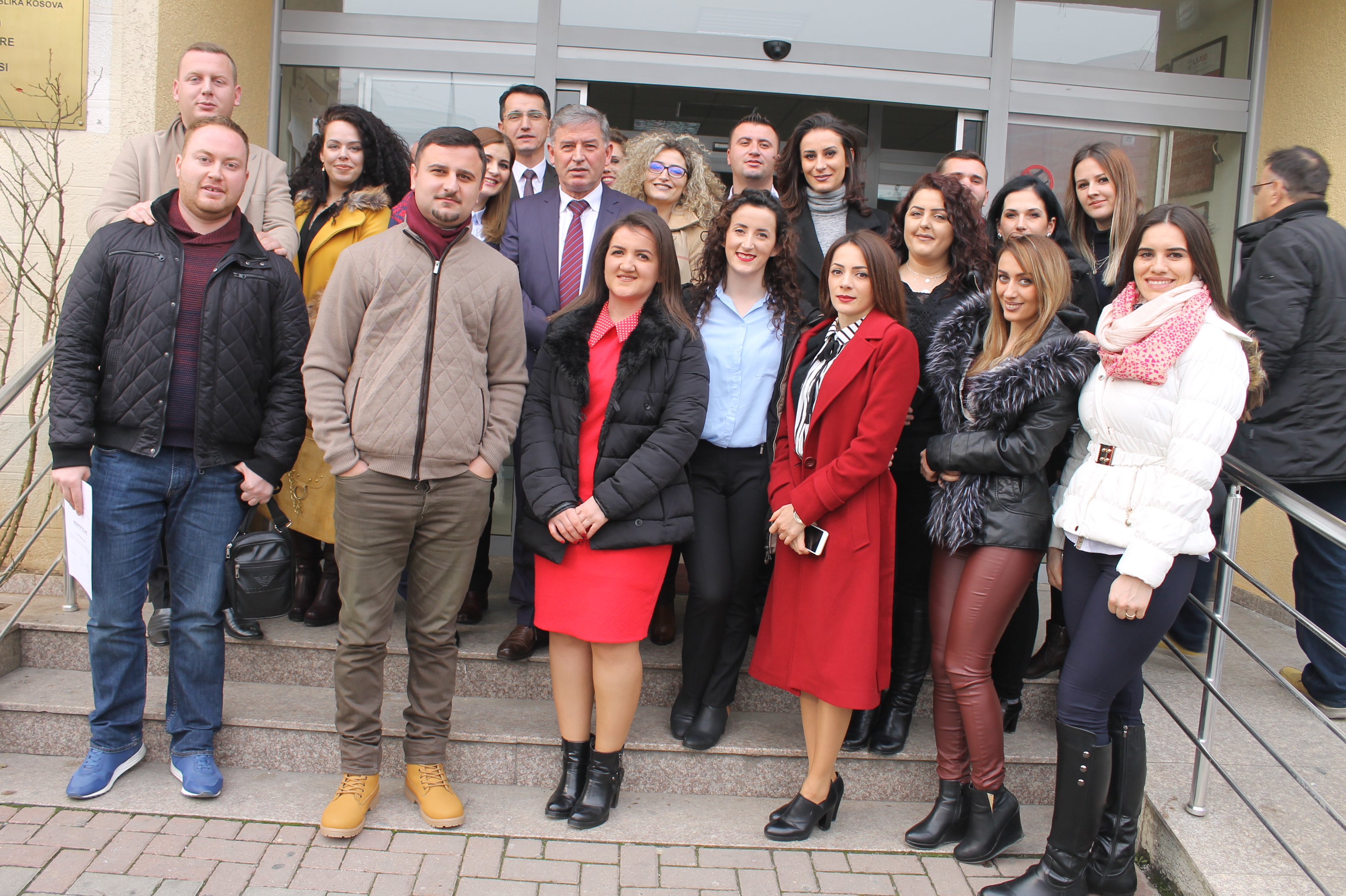 (45) praktikantë përfunduan praktikën në Gjykatën Themelore të Prizrenit